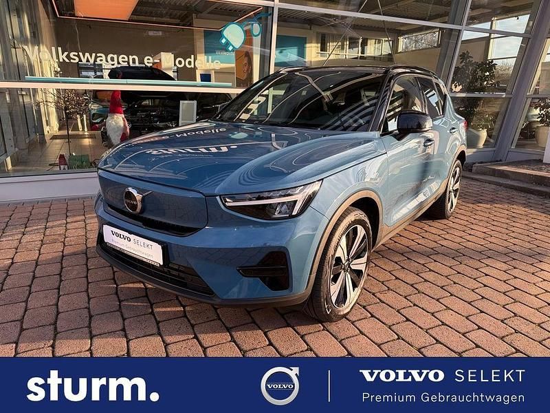 Fjord blue metallic Gebraucht 2022 Volvo XC40 Plus SUV | 27.890 € (Fairer Preis) - Bild 1/4