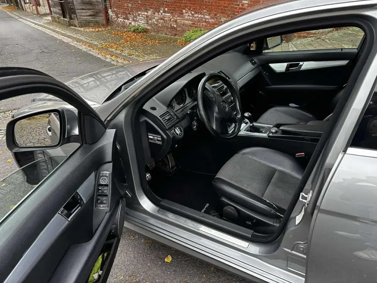 Gebraucht Mercedes C280 272 PS (200 kW) 2007 Limousine