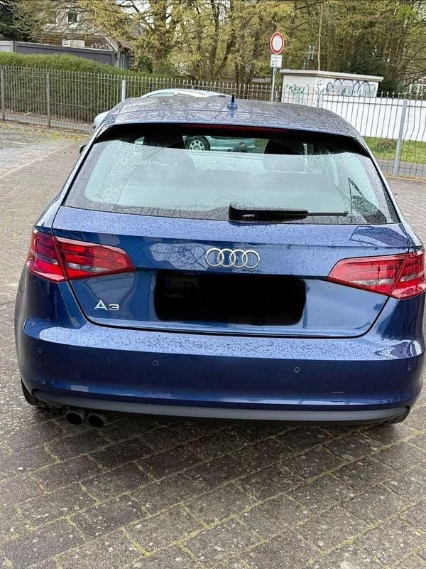 Gebraucht Audi A3 Sportback Attraction 125 PS (91 kW) 2016 Kleinwagen