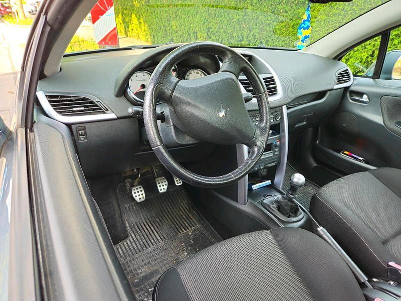 Gebraucht Peugeot 207 CC 120 PS (88 kW) 2009 Grau Cabrio