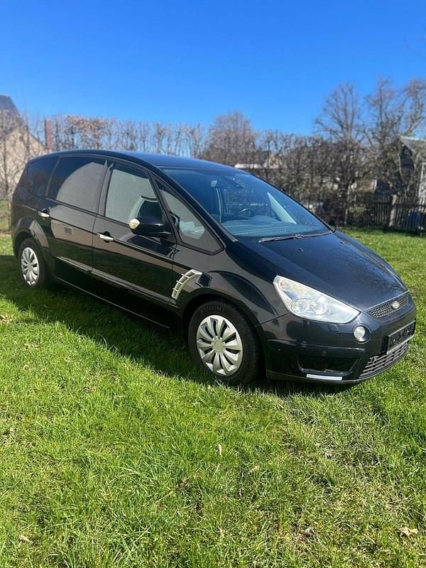 Gebraucht Ford S-MAX S 140 PS (102 kW) 2009 Schwarz Van / Kleinbus