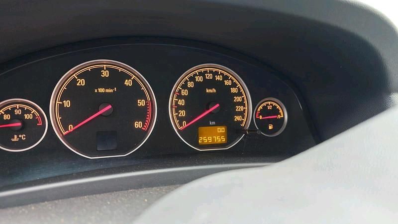 Gebraucht Opel Vectra 2004 Schwarz Kombi