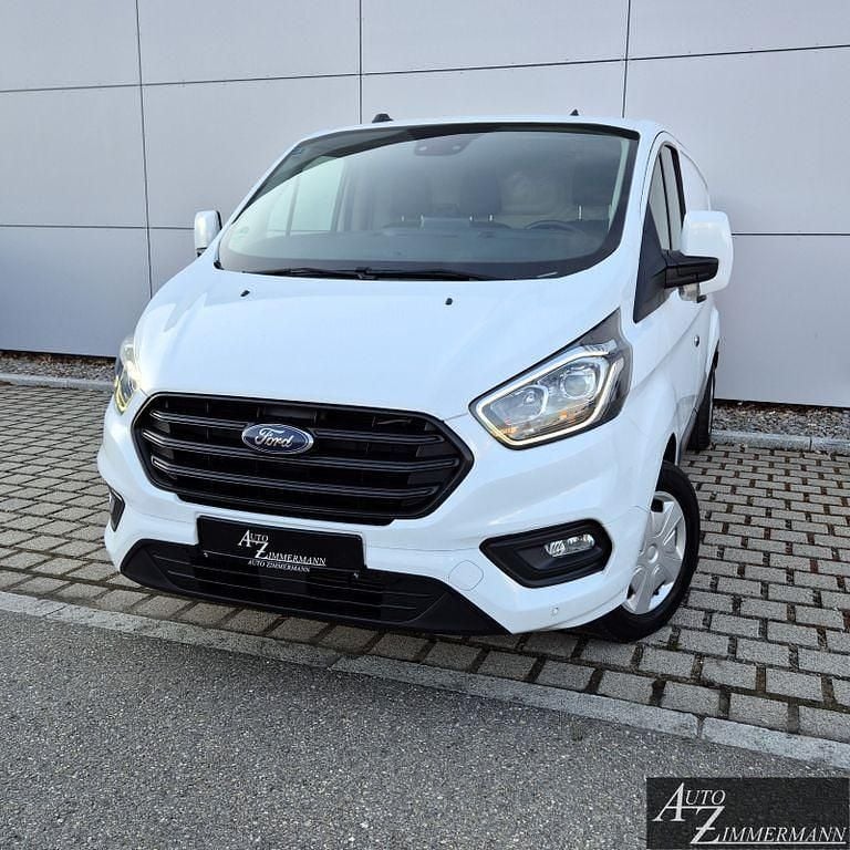 Gebraucht Ford Transit Custom 170 PS (125 kW) 2022 Weiß Van / Kleinbus