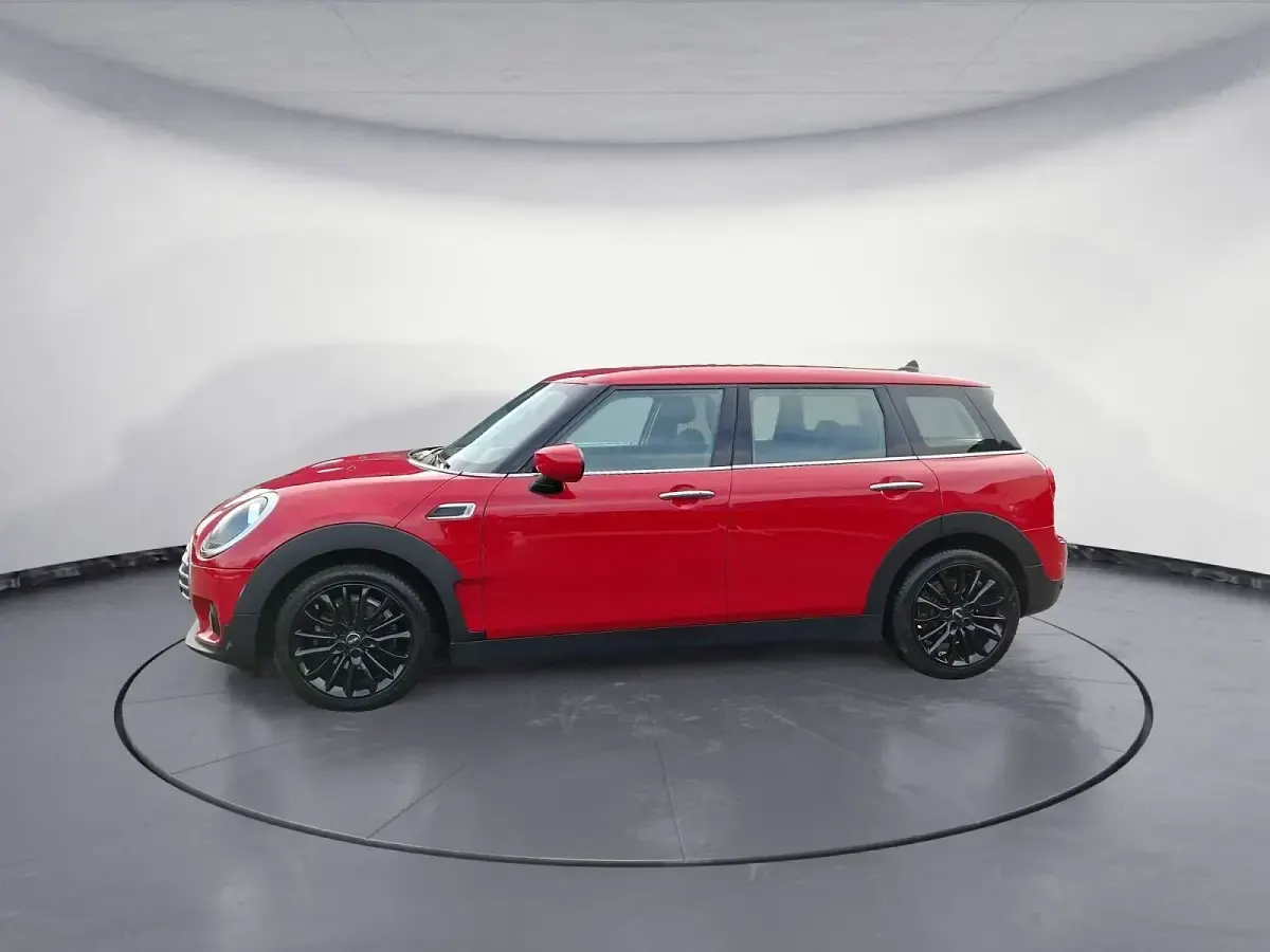 Gebraucht Mini One Clubman 102 PS (75 kW) 2021 Rot Kombi