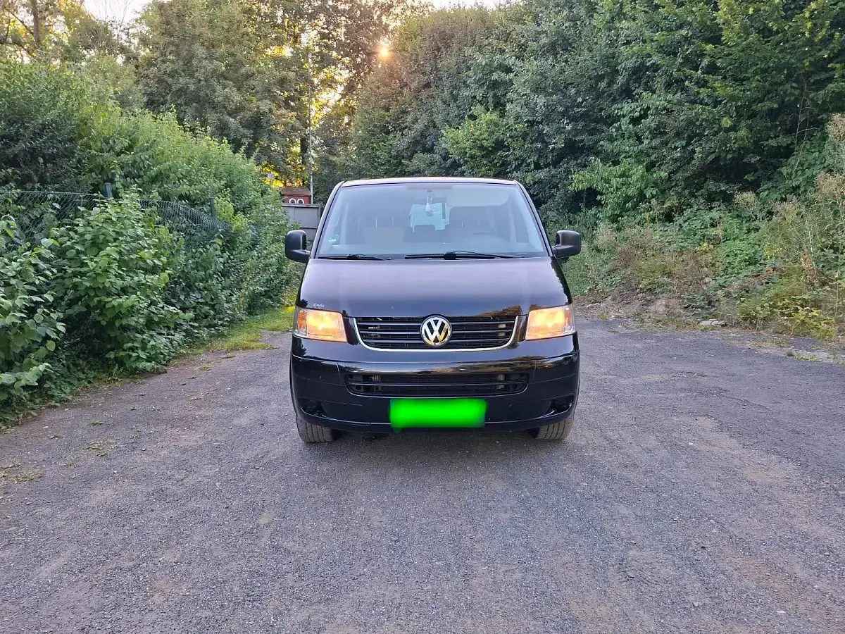 Gebraucht VW Multivan Startline 102 PS (75 kW) 2008 Schwarz Van / Kleinbus
