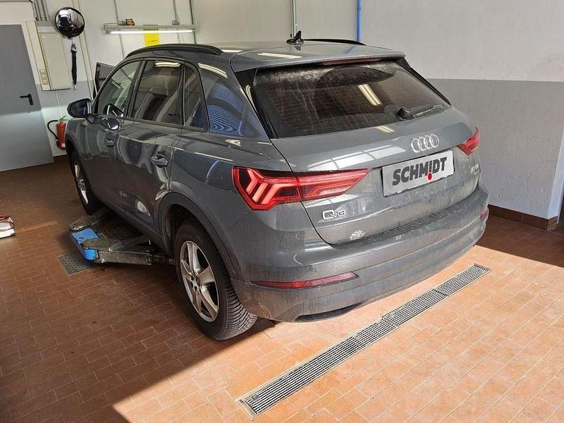 Gebraucht Audi Q3 Design 190 PS (139 kW) 2019 Grau SUV