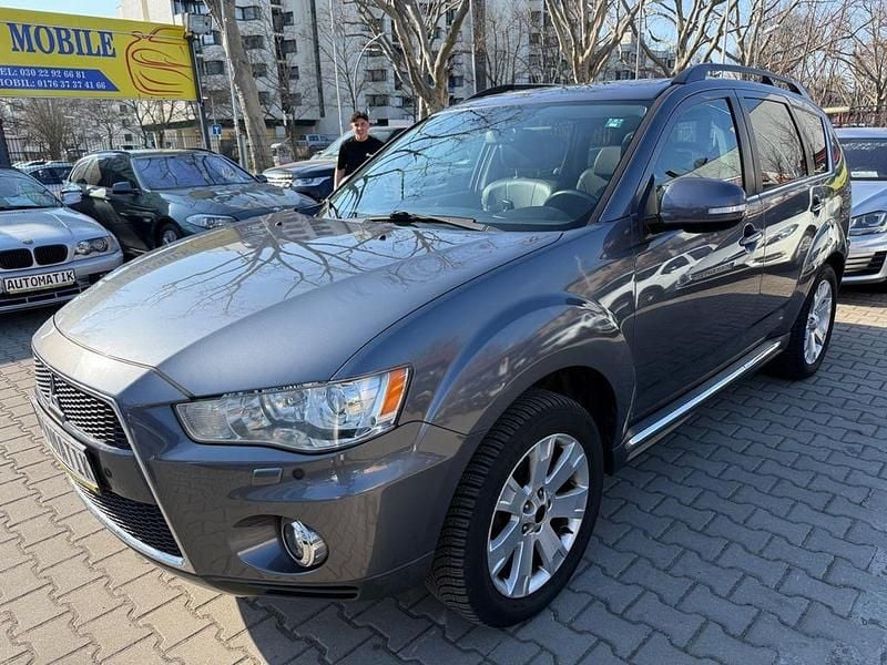 Gebraucht Mitsubishi Outlander Instyle 156 PS (114 kW) 2012 Grau SUV