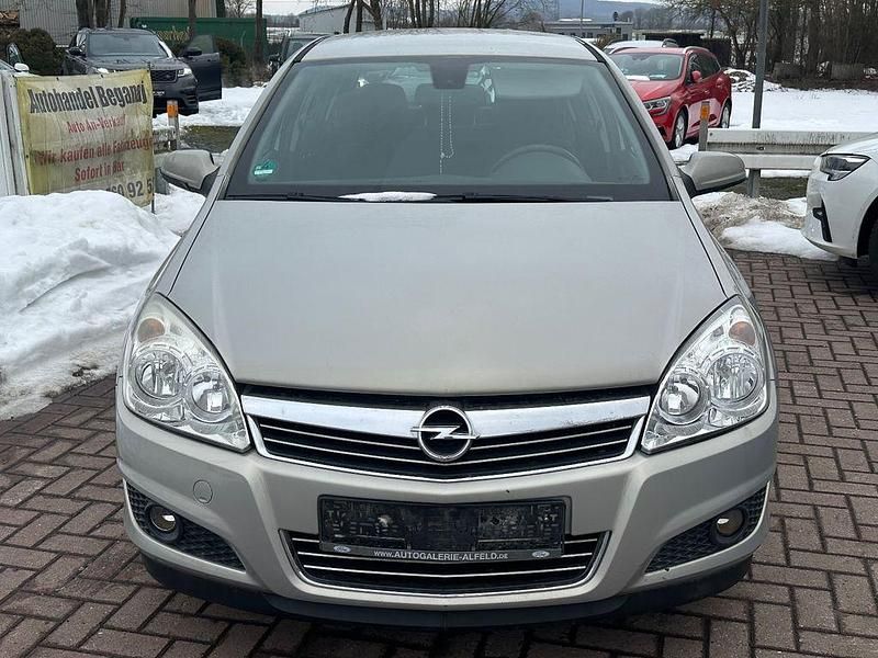 Gebraucht Opel Astra Catch Me 116 PS (85 kW) 2007 Limousine