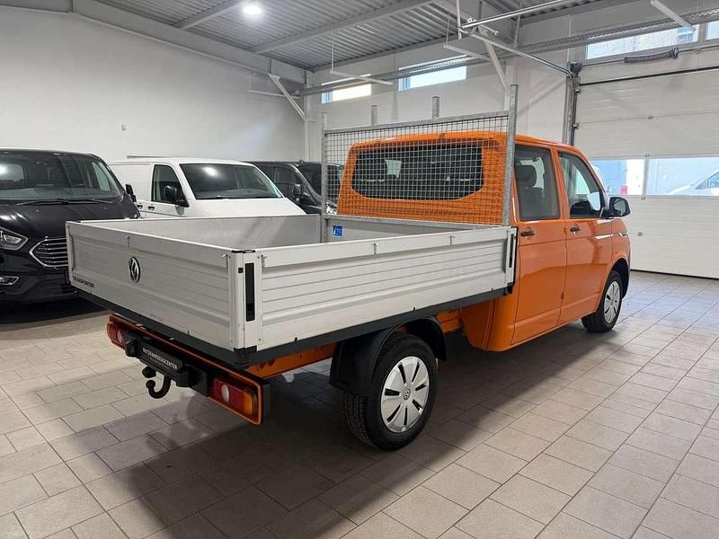 Gebraucht VW Transporter 110 PS (80 kW) 2022 Leuchtorange Van