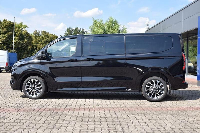 Neu Ford Tourneo Titanium X 170 PS (125 kW) 2026 Agate black Van / Kleinbus