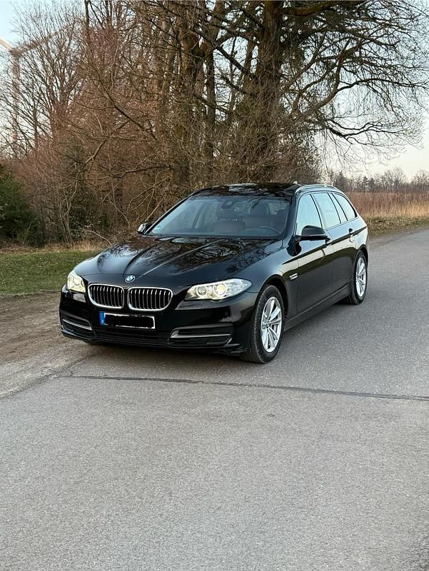 Schwarz Gebraucht 2014 BMW 520 Kombi | 12.500 € (Fairer Preis) - Bild 1/4
