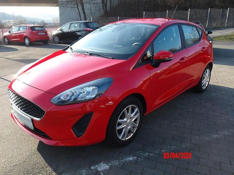 Gebraucht Ford Fiesta 101 PS (74 kW) 2021 Rot Kleinwagen