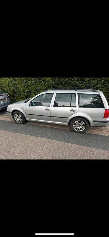 Gebraucht 2002 VW Golf IV Kombi | 400 € (Superpreis) - Bild 1/4
