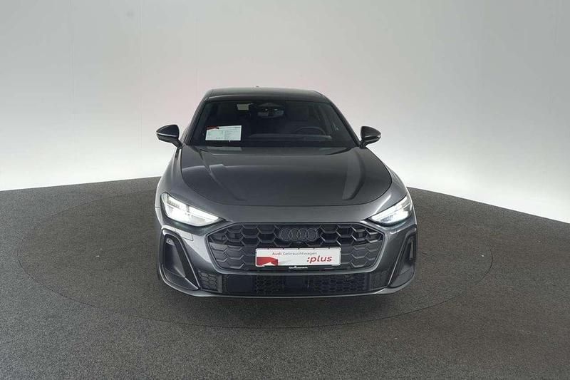 Gebraucht Audi A5 S-Line 299 PS (219 kW) 2025 Grau Limousine