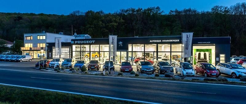 Blau Gebraucht 2021 Peugeot e-208 Allure Kleinwagen | 14.490 € (Fairer Preis) - Bild 1/2