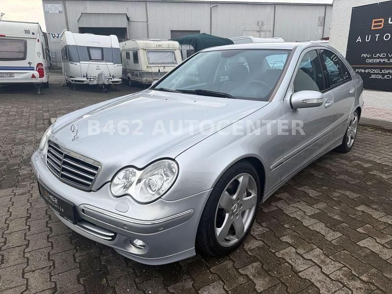 Gebraucht Mercedes C320 Avantgarde 224 PS (164 kW) 2007 Silber Limousine