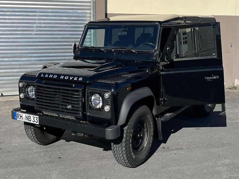 Gebraucht Land Rover Defender 122 PS (89 kW) 2011 Schwarz SUV
