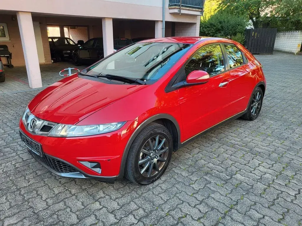 Gebraucht Honda Civic Comfort 99 PS (72 kW) 2010 Rot Limousine