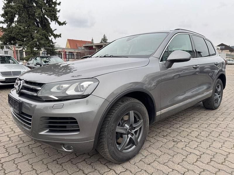 Gebraucht VW Touareg 245 PS (180 kW) 2014 Grau SUV