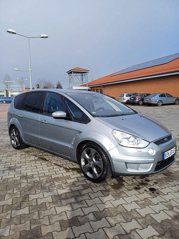 Gebraucht Ford S-MAX S 220 PS (161 kW) 2008 Silber Van / Kleinbus