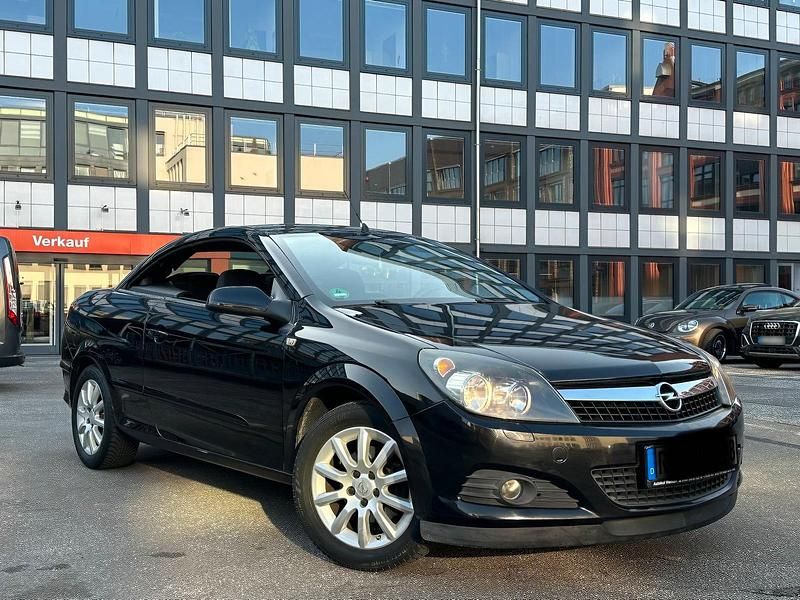 Gebraucht Opel Astra 116 PS (85 kW) 2007 Schwarz Coupé