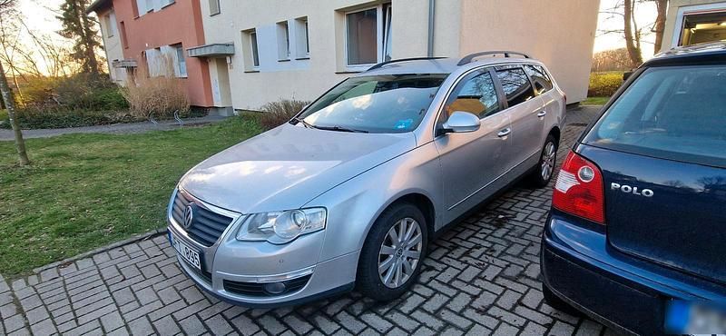 Gebraucht VW Passat 140 PS (102 kW) 2008 Silber Kombi
