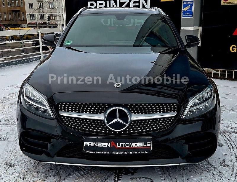 Gebraucht Mercedes C200 AMG 160 PS (117 kW) 2019 Schwarz Limousine
