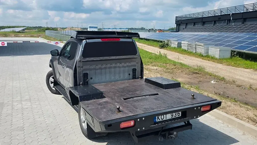 Gebraucht Nissan Navara 163 PS (119 kW) 2017 Grau Pickup