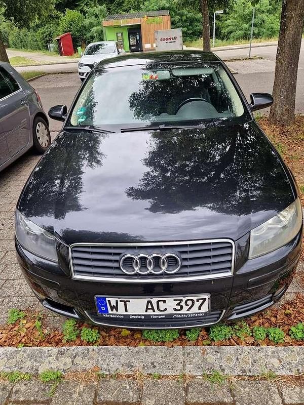 Schwarz Gebraucht 2003 Audi A3 Ambition Limousine | 1.500 € (Etwas zu teuer) - Bild 1/4