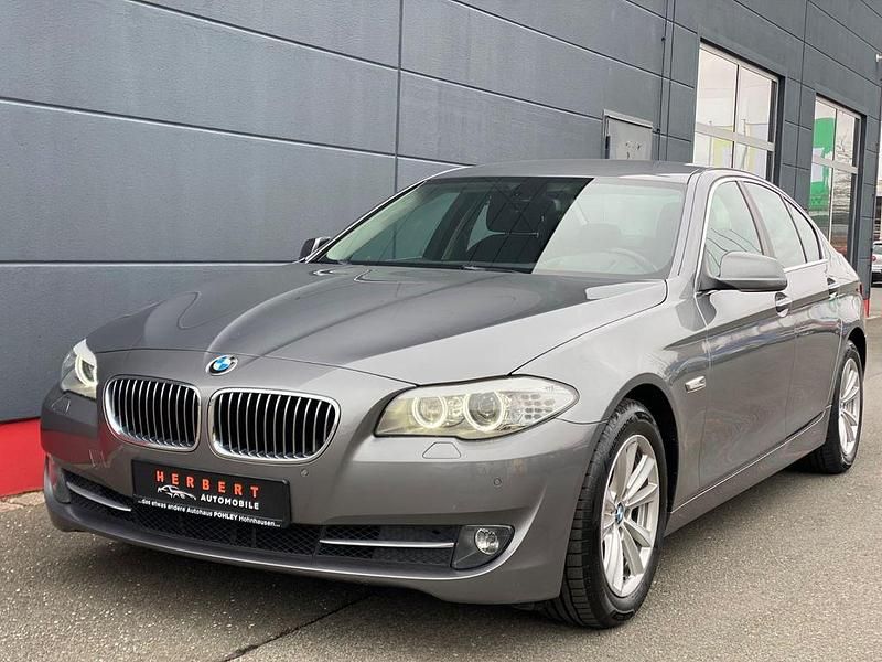 Gebraucht BMW 523 204 PS (150 kW) 2010 Grau Limousine
