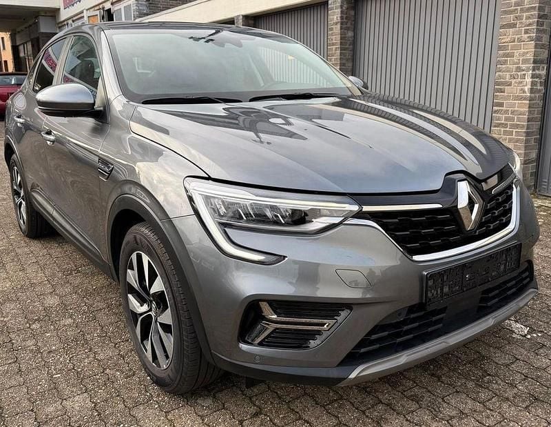 Gebraucht Renault Arkana Techno 140 PS (102 kW) 2023 Grau SUV