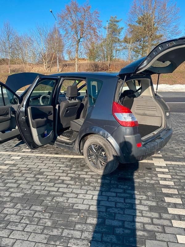 Gebraucht Renault Scénic II 113 PS (83 kW) 2005 Grau Van / Kleinbus