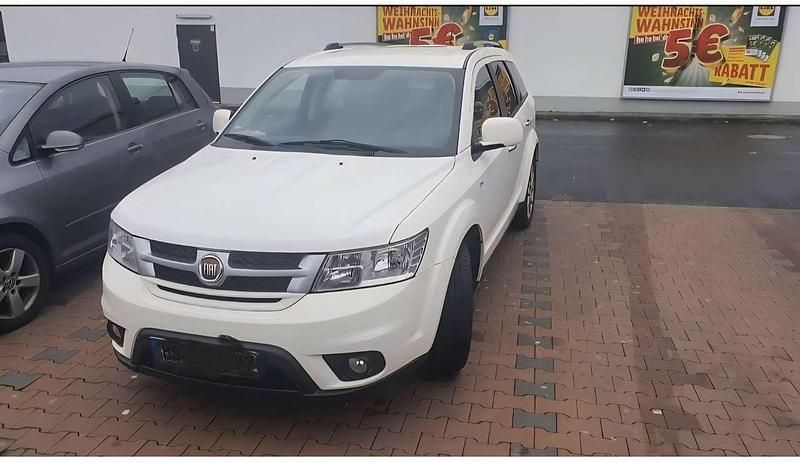 Gebraucht Fiat Freemont Lounge 170 PS (125 kW) 2014 SUV