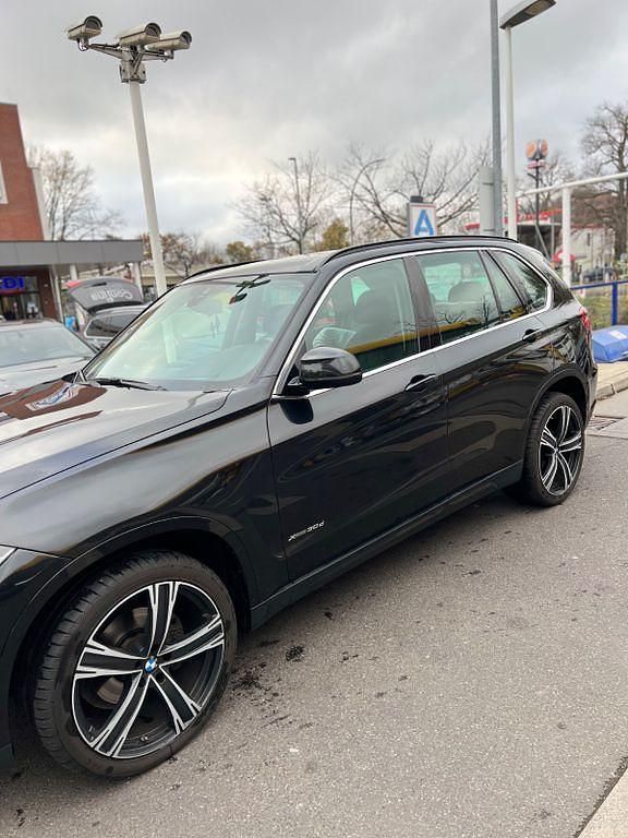 Gebraucht BMW X5 Performance 258 PS (189 kW) 2017 Schwarz SUV