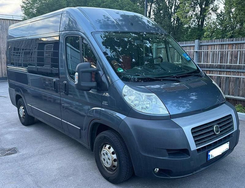 Grau Gebraucht 2012 Fiat Ducato Van | 22.900 € - Bild 1/4