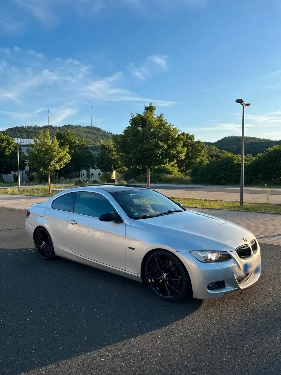 Gebraucht BMW 325 M Performance 218 PS (160 kW) 2007 Silber Coupé