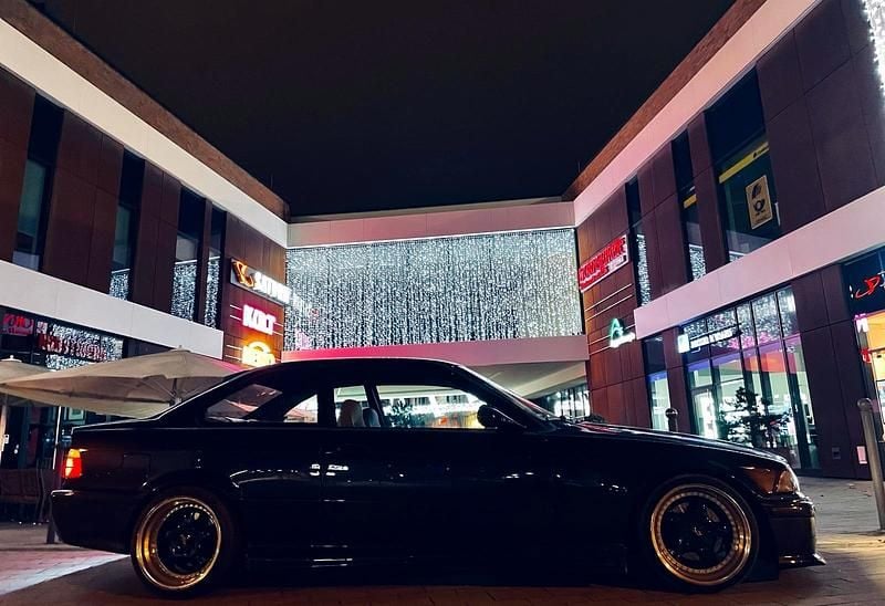 Second-hand BMW 325 192 CP (141 kW) 1994 Mov Coupe