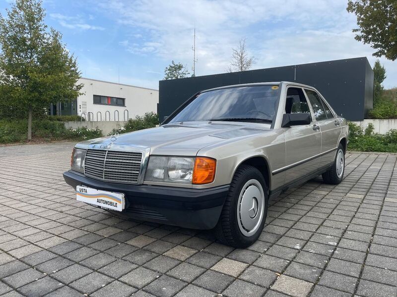 Beige Gebraucht 1986 Mercedes 190 Limousine | 7.550 € - Bild 1/4