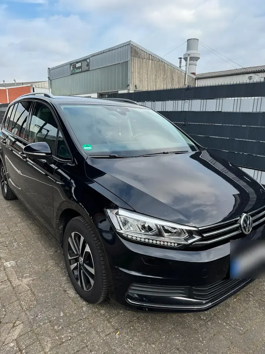 Gebraucht VW Touran IQ Drive 150 PS (110 kW) 2019 Schwarz Van / Kleinbus