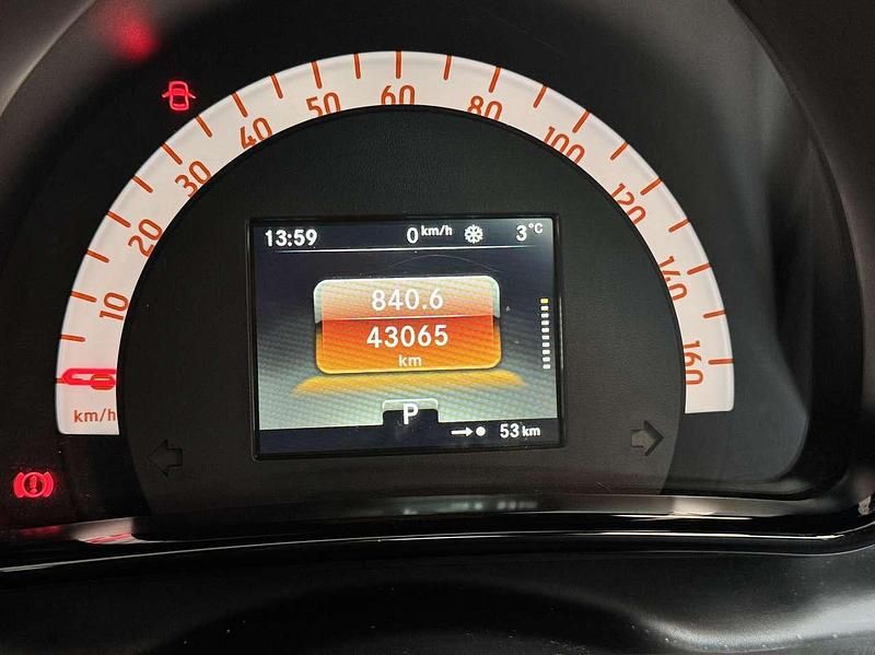 Gebraucht Smart ForFour Electric Drive Passion 60 kW (82 PS) 2019 Schwarz Kleinwagen