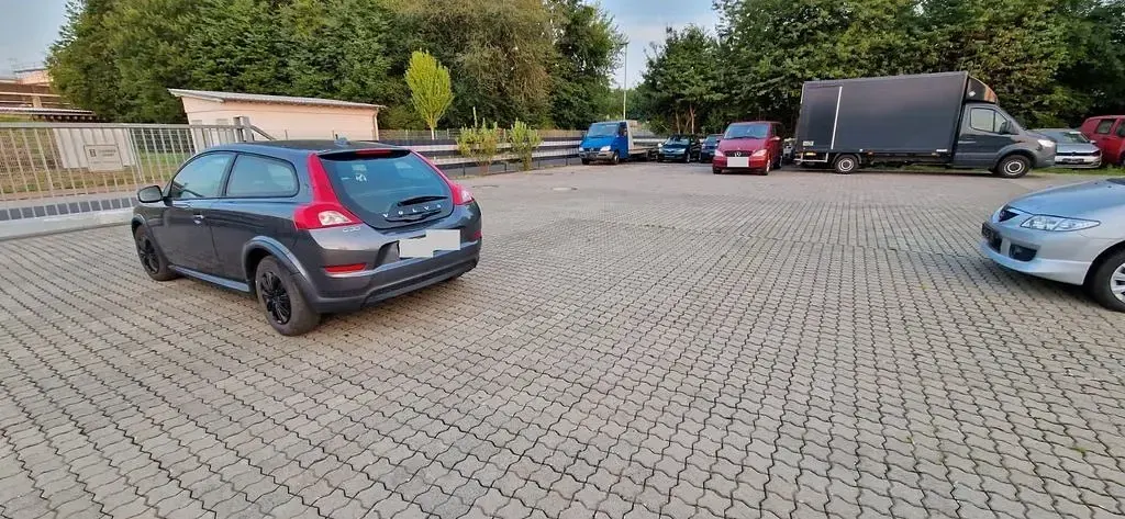 Gebraucht Volvo C30 Kinetic 114 PS (83 kW) 2011 Grau Kleinwagen