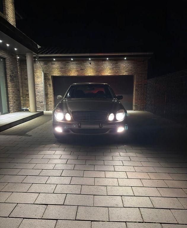 Gebraucht Mercedes E280 Elegance 190 PS (139 kW) 2005 Silber Limousine