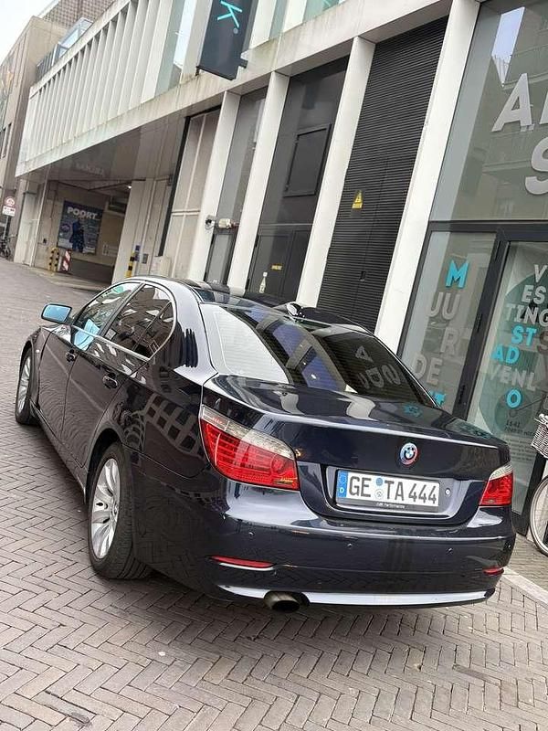 Gebraucht BMW 520 177 PS (130 kW) 2007 Limousine