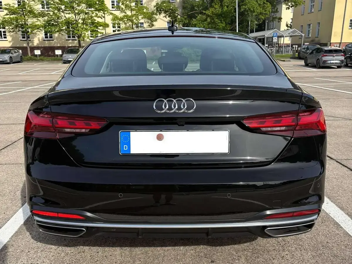Gebraucht Audi A5 Advanced 204 PS (150 kW) 2021 Schwarz Coupé