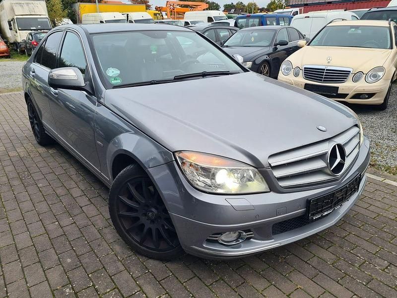 Silber Gebraucht 2007 Mercedes C230 Limousine | 4.900 € (Guter Preis) - Bild 1/1