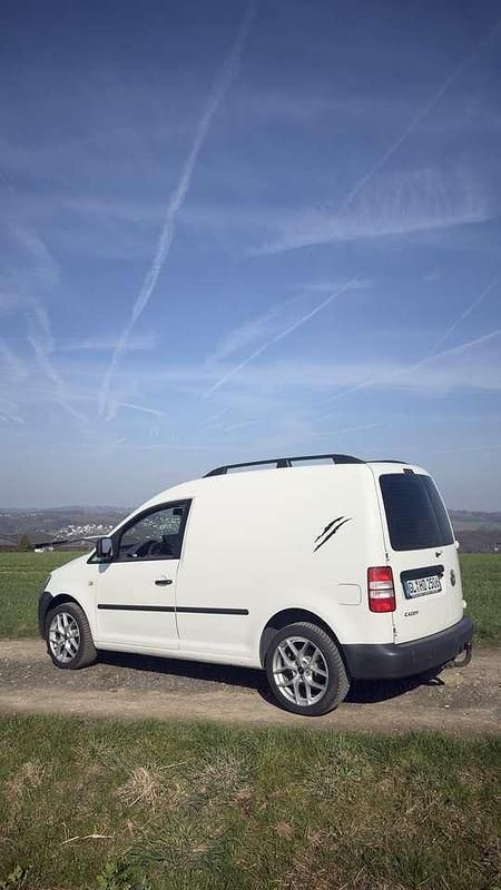 Gebraucht VW Caddy 102 PS (75 kW) 2011 Weiß Van / Kleinbus