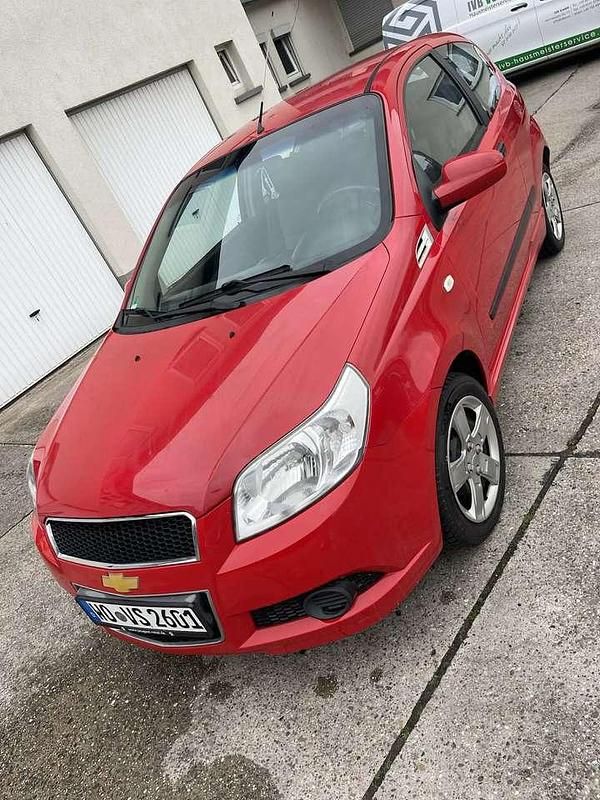 Gebraucht Chevrolet Aveo 84 PS (61 kW) 2009 Rot Limousine
