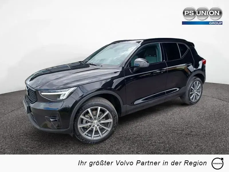 Używany Volvo XC40 Plus 197 KM (144 kW) 2024 SUV