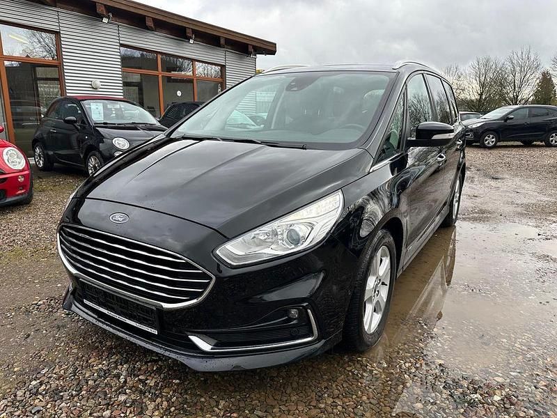 Gebraucht Ford Galaxy Titanium 190 PS (139 kW) 2019 Grau Van / Kleinbus