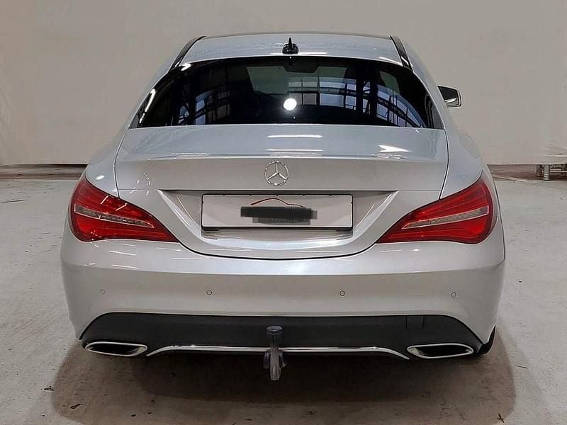 Gebraucht Mercedes CLA220 184 PS (135 kW) 2017 Silber Limousine